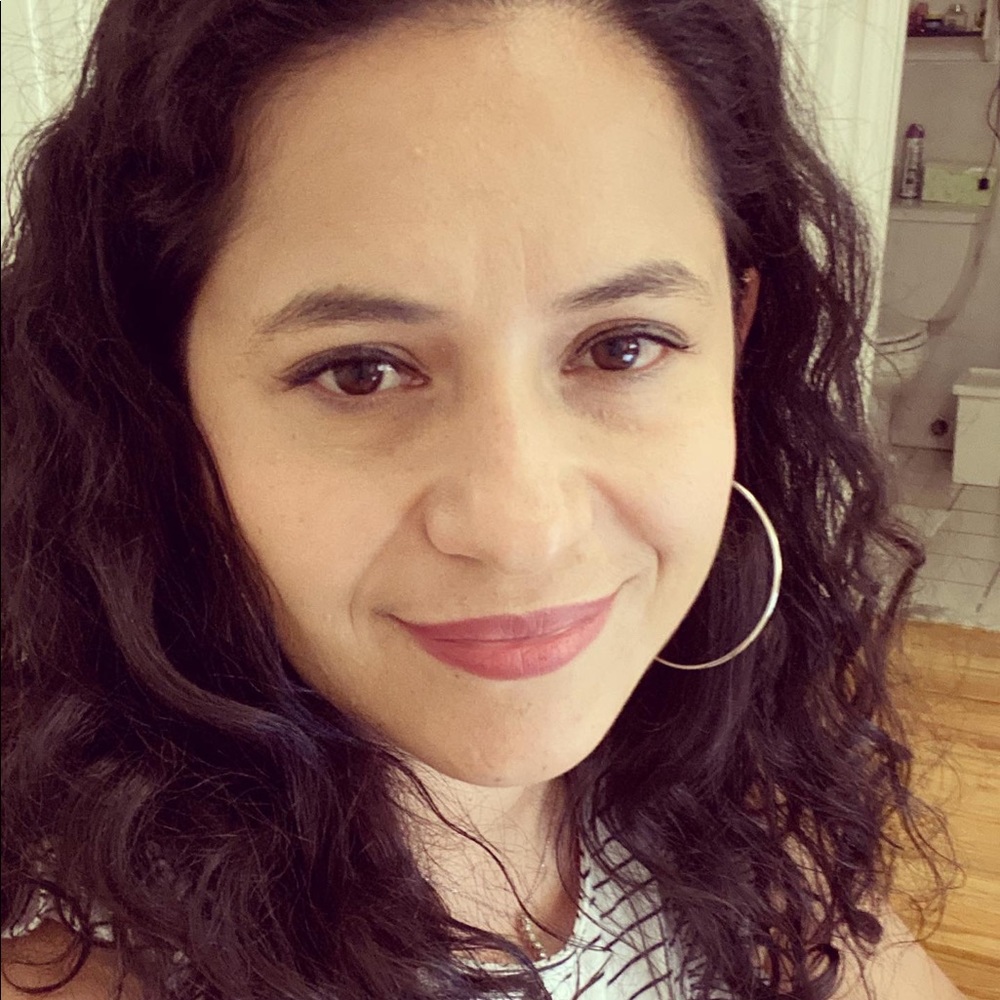 Meet your Posher, Pilar